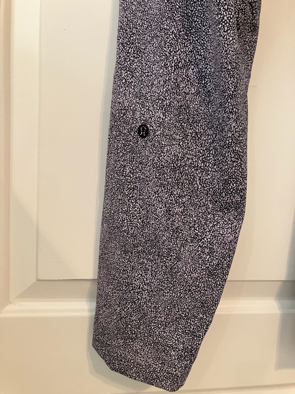 Lululemon On the Fly pants size 8 Quick $5 shipping VGUC - Picture 8 of 11